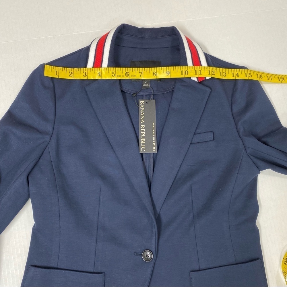 Banana Republic Classic Contrast Striped Collar Navy Blazer Ponte NWT - Picture 8 of 14